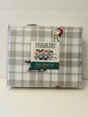 Berkshire Peanuts Snoopy & Woodstock Plaid Sledding Hugs Winter Twin Sheet Set
